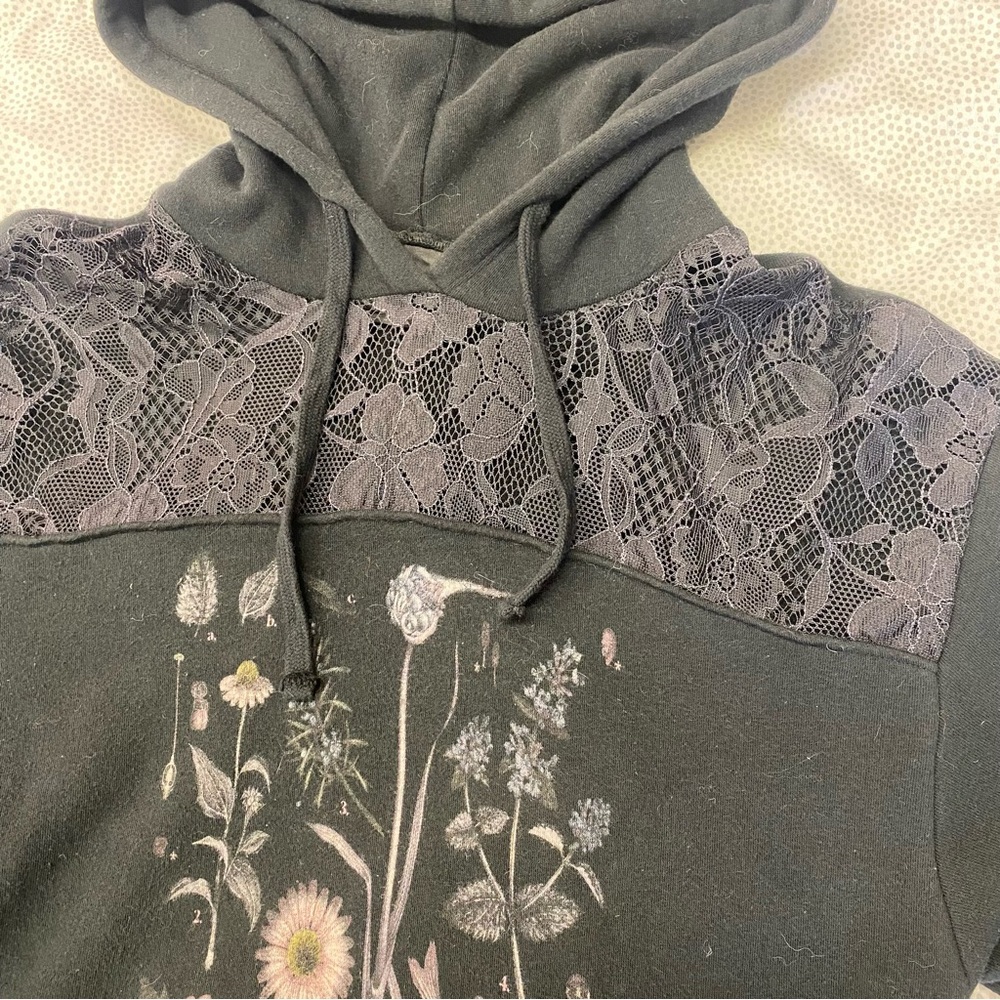 Midnight Hour Magical Herbs Lace Black Hoodie size small - Picture 2 of 5